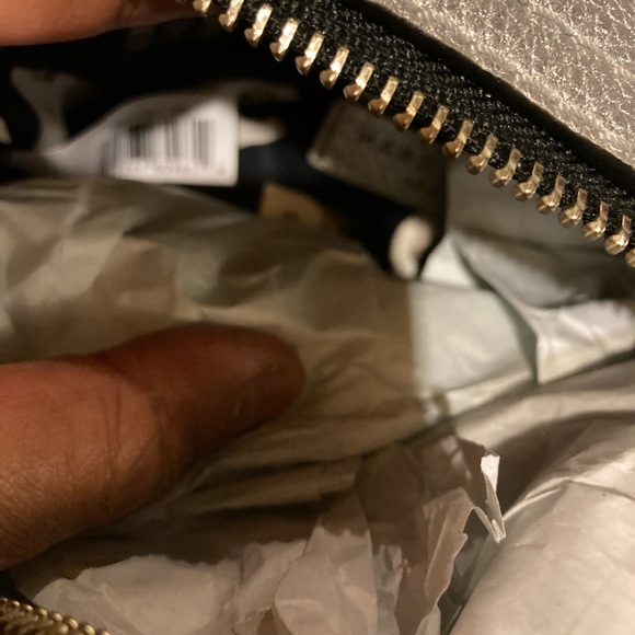 🆕MARC JACOBS Silver Leather Crossbody Satchel🆕 - Picture 11 of 12